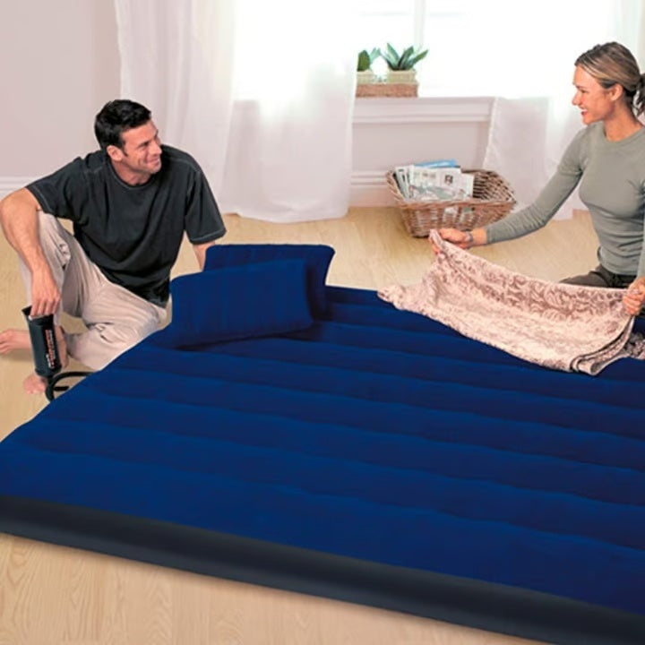 INTEX Matelas gonflable 3 places + 2 oreillers + Pompe